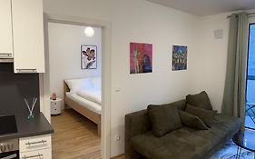Amazing City Center Apartment